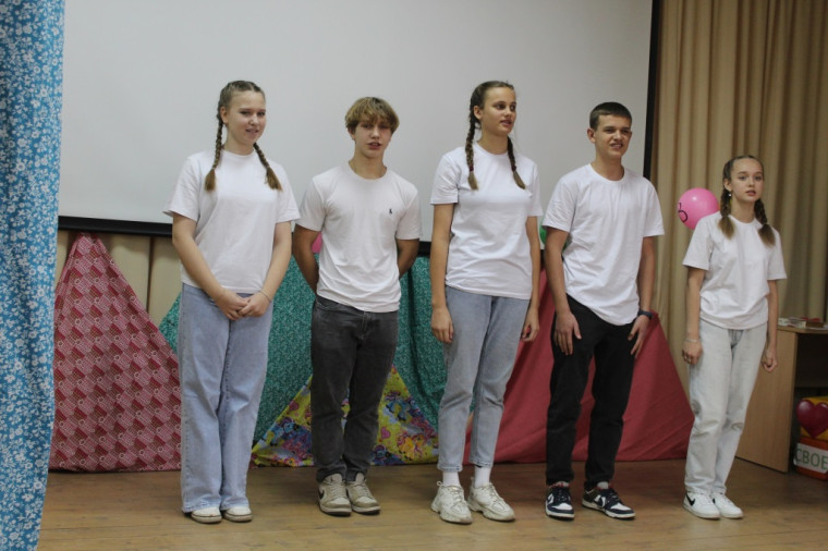 «Слет активистов-добровольцев».