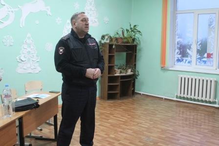 Госавтоинспекция призывает родителей соблюдать правила и напоминать детям о мерах предосторожности при движении по улицам.